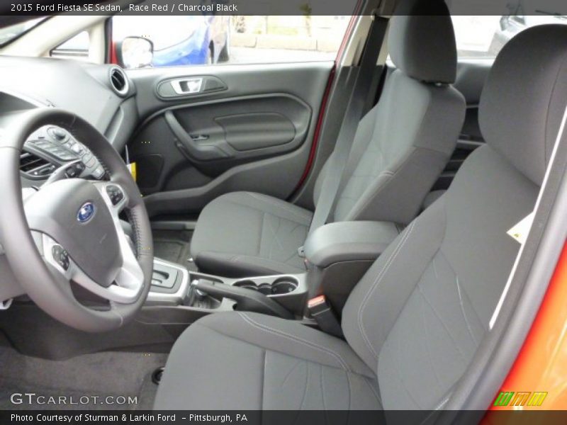 Race Red / Charcoal Black 2015 Ford Fiesta SE Sedan