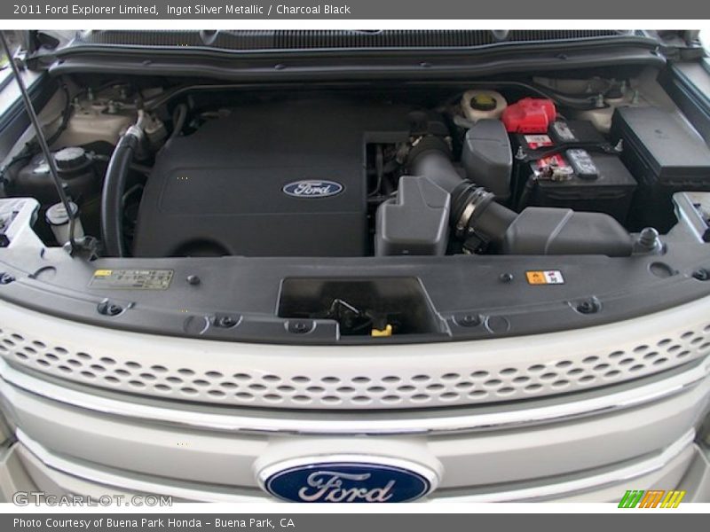 Ingot Silver Metallic / Charcoal Black 2011 Ford Explorer Limited