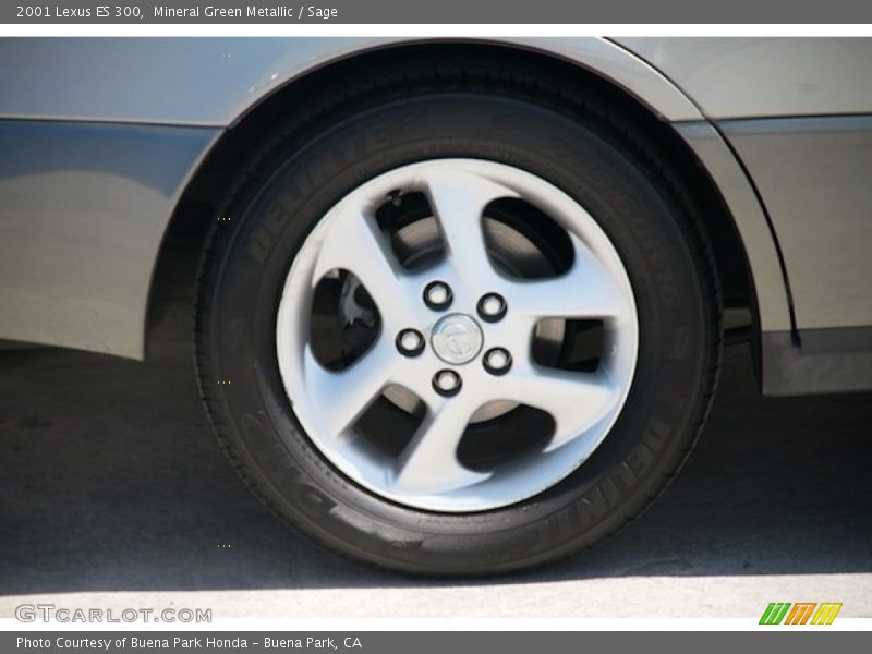 Mineral Green Metallic / Sage 2001 Lexus ES 300