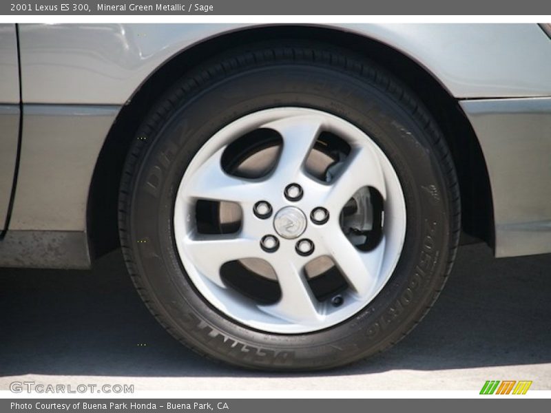 Mineral Green Metallic / Sage 2001 Lexus ES 300