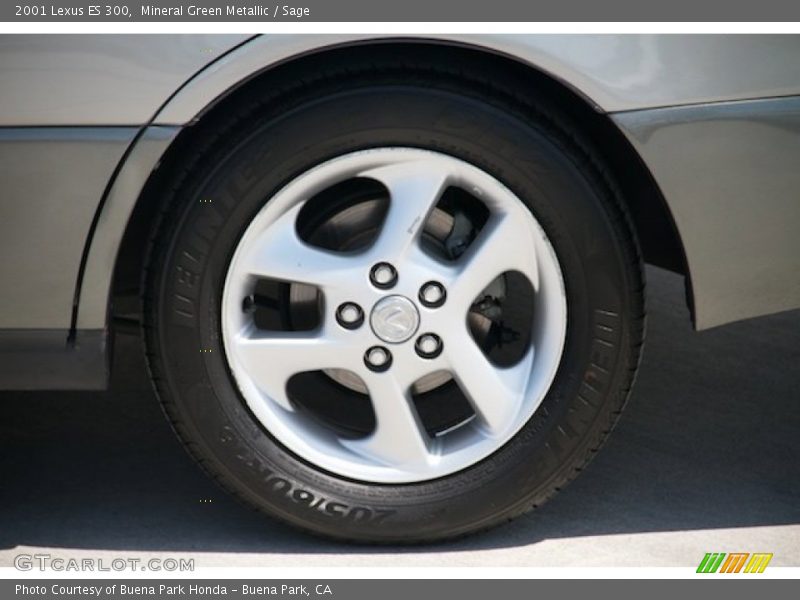 Mineral Green Metallic / Sage 2001 Lexus ES 300