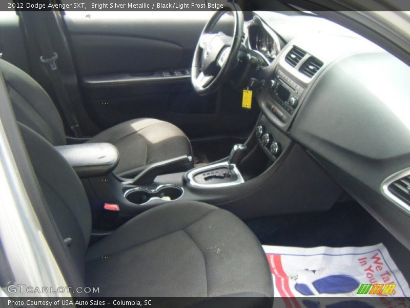Bright Silver Metallic / Black/Light Frost Beige 2012 Dodge Avenger SXT