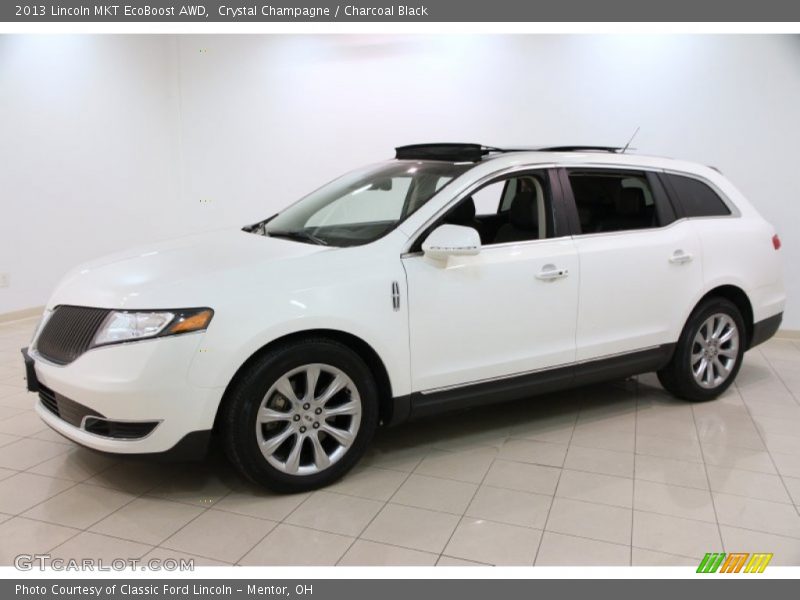 Crystal Champagne / Charcoal Black 2013 Lincoln MKT EcoBoost AWD