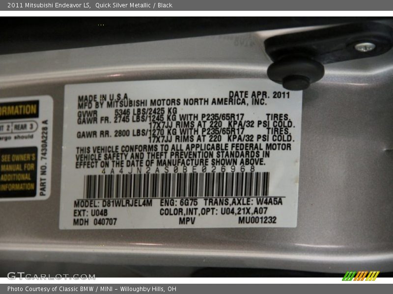 Quick Silver Metallic / Black 2011 Mitsubishi Endeavor LS