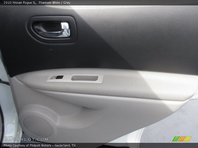 Phantom White / Gray 2010 Nissan Rogue SL