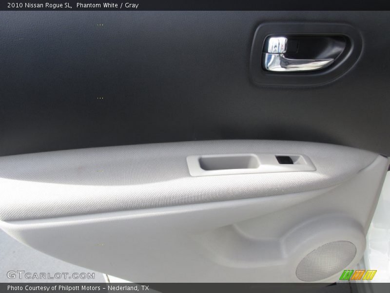 Phantom White / Gray 2010 Nissan Rogue SL