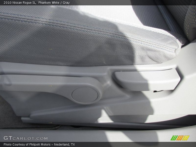 Phantom White / Gray 2010 Nissan Rogue SL