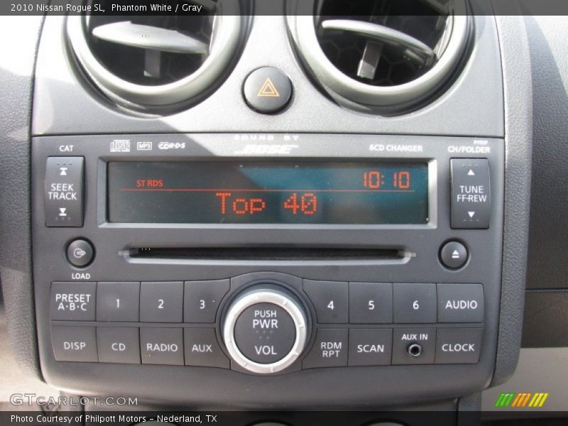 Phantom White / Gray 2010 Nissan Rogue SL