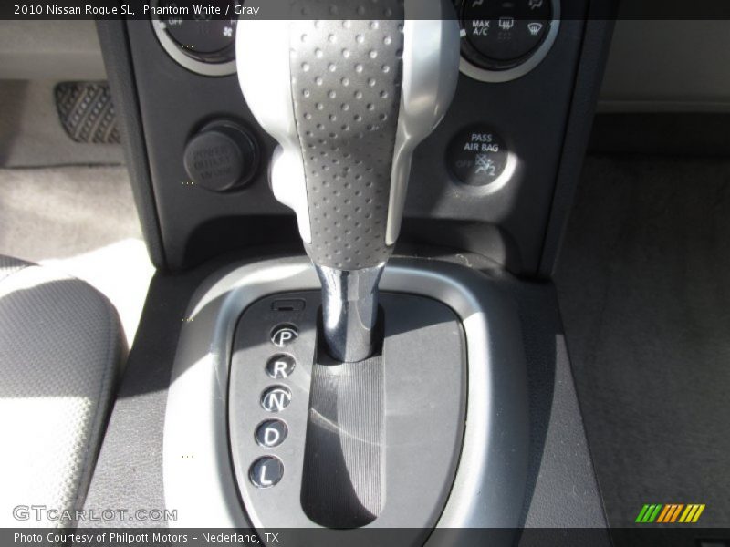 Phantom White / Gray 2010 Nissan Rogue SL