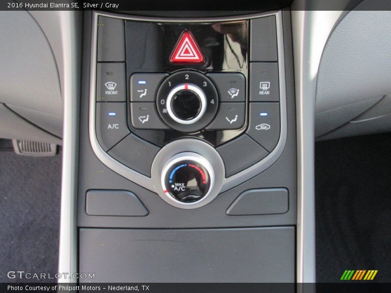 Silver / Gray 2016 Hyundai Elantra SE
