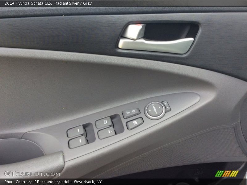Radiant Silver / Gray 2014 Hyundai Sonata GLS