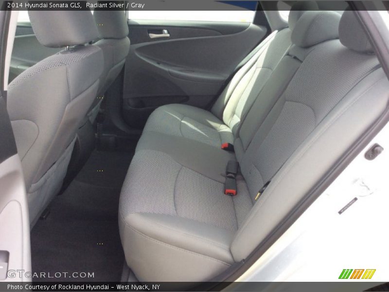 Radiant Silver / Gray 2014 Hyundai Sonata GLS