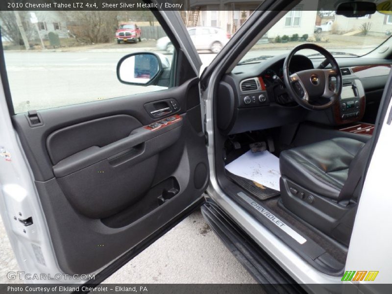Sheer Silver Metallic / Ebony 2010 Chevrolet Tahoe LTZ 4x4