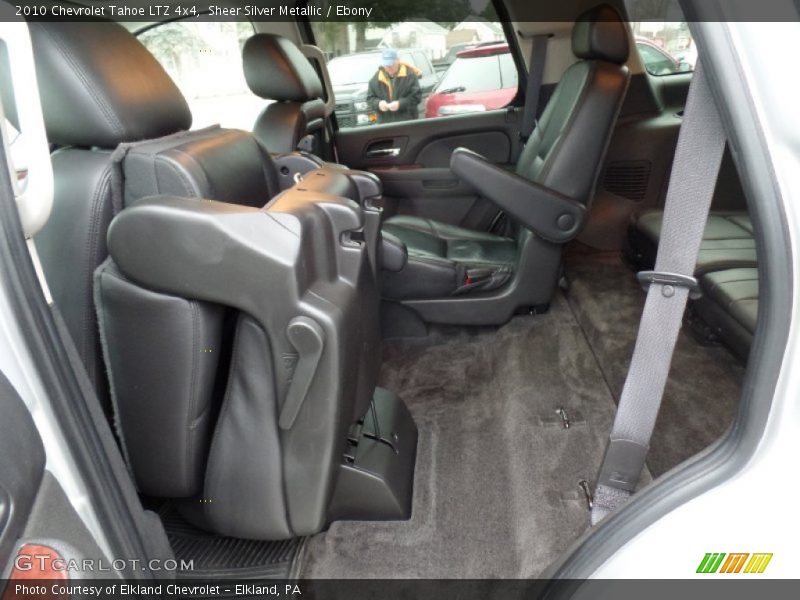 Sheer Silver Metallic / Ebony 2010 Chevrolet Tahoe LTZ 4x4