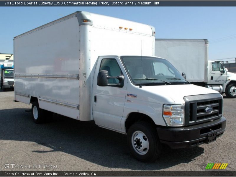 Oxford White / Medium Flint 2011 Ford E Series Cutaway E350 Commercial Moving Truck