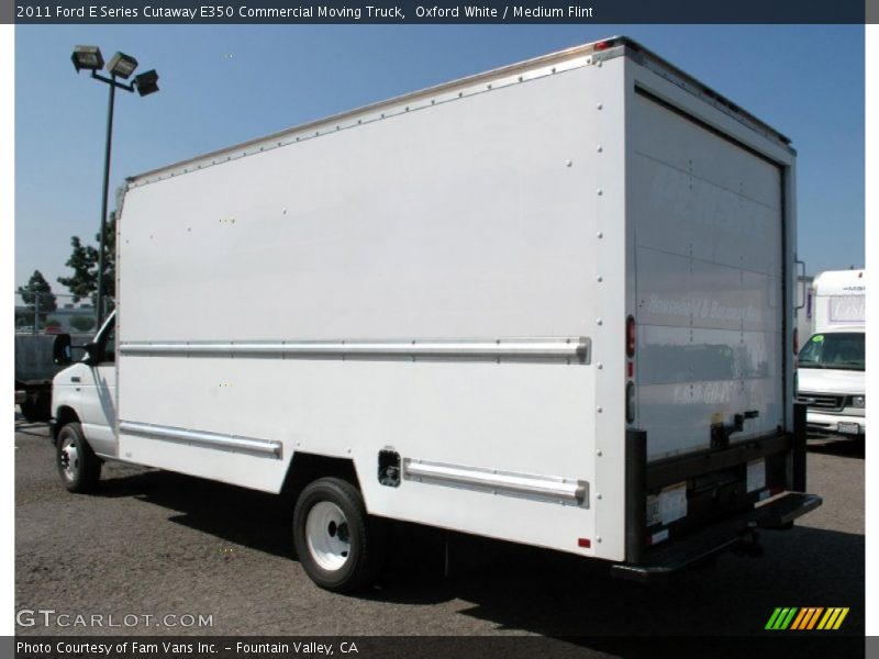 Oxford White / Medium Flint 2011 Ford E Series Cutaway E350 Commercial Moving Truck