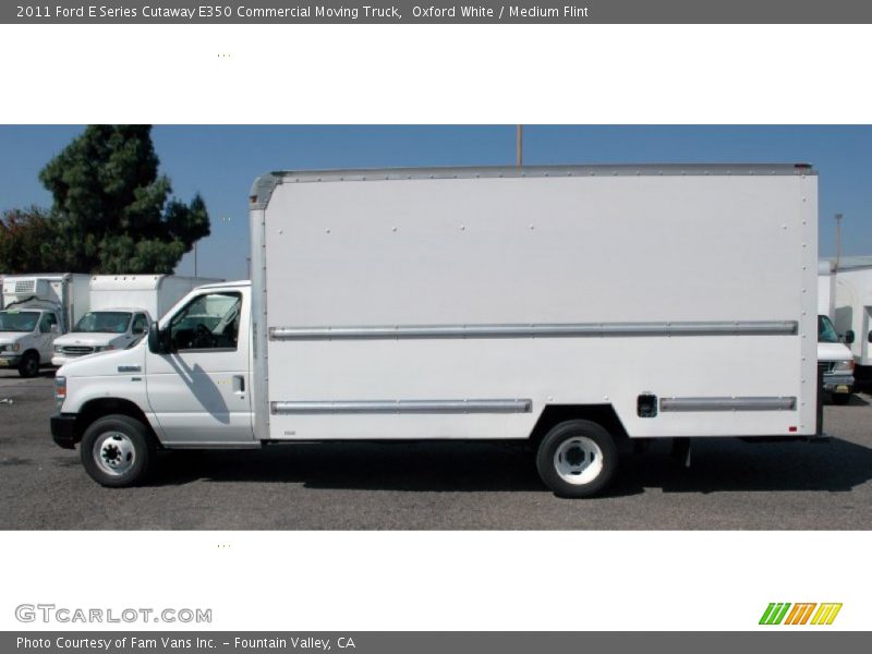 Oxford White / Medium Flint 2011 Ford E Series Cutaway E350 Commercial Moving Truck