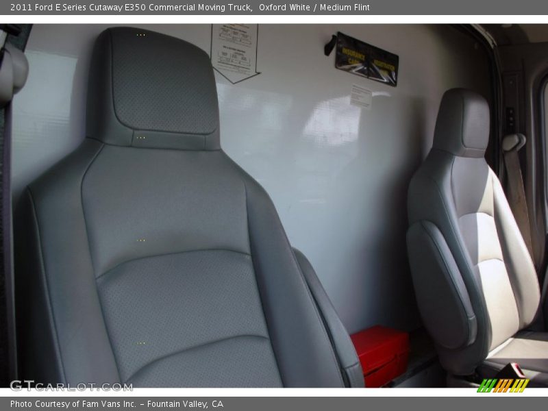 Oxford White / Medium Flint 2011 Ford E Series Cutaway E350 Commercial Moving Truck