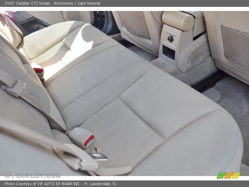 Moonstone / Light Neutral 2005 Cadillac CTS Sedan