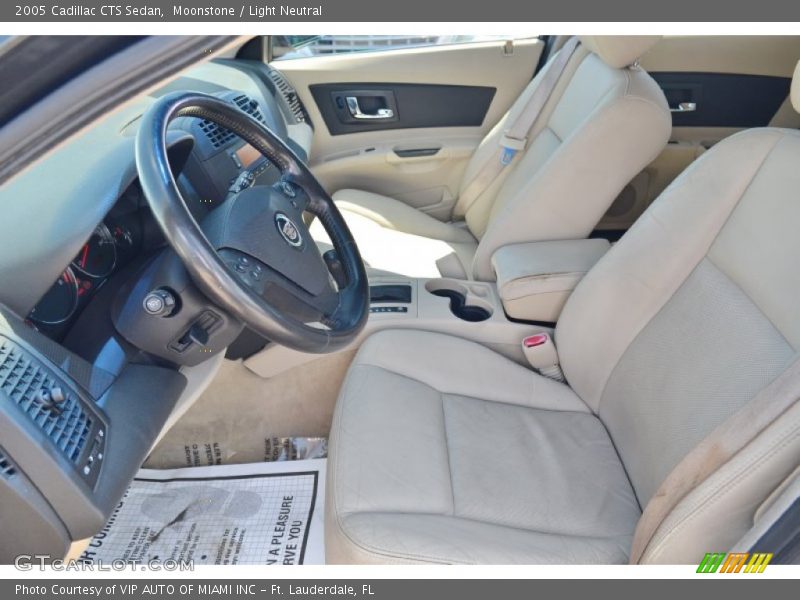 Moonstone / Light Neutral 2005 Cadillac CTS Sedan