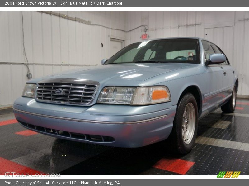 Light Blue Metallic / Dark Charcoal 2001 Ford Crown Victoria LX