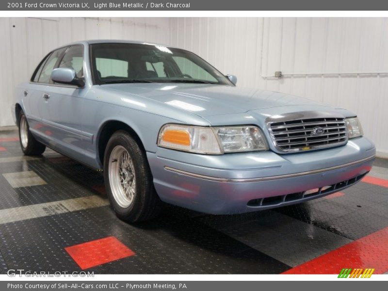 Light Blue Metallic / Dark Charcoal 2001 Ford Crown Victoria LX