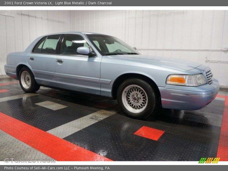 Light Blue Metallic / Dark Charcoal 2001 Ford Crown Victoria LX