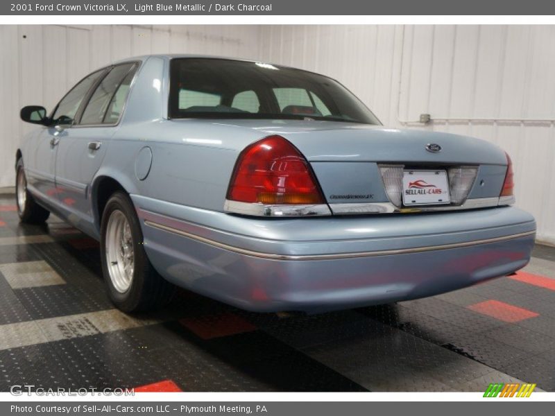 Light Blue Metallic / Dark Charcoal 2001 Ford Crown Victoria LX