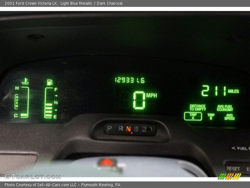 Light Blue Metallic / Dark Charcoal 2001 Ford Crown Victoria LX