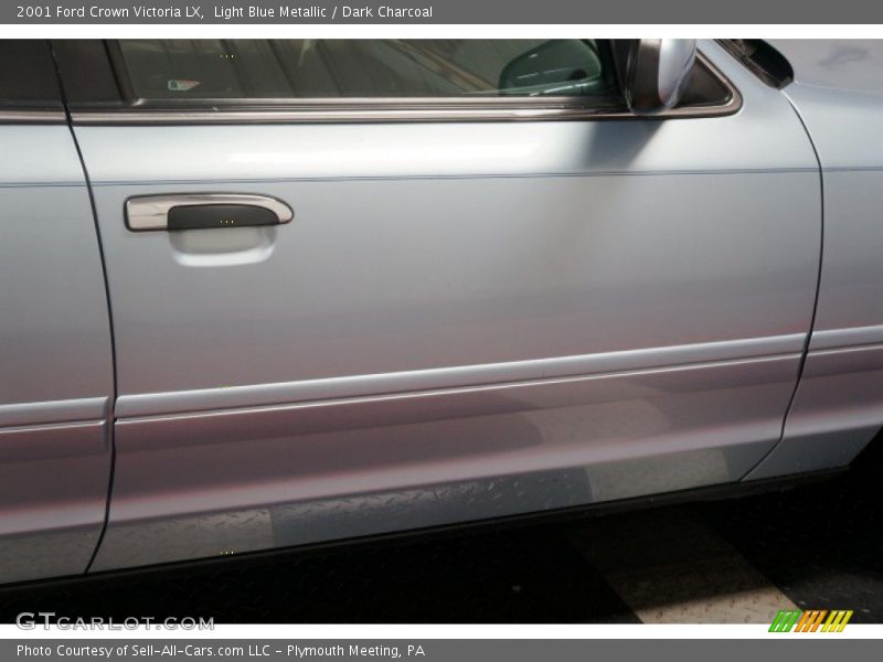Light Blue Metallic / Dark Charcoal 2001 Ford Crown Victoria LX