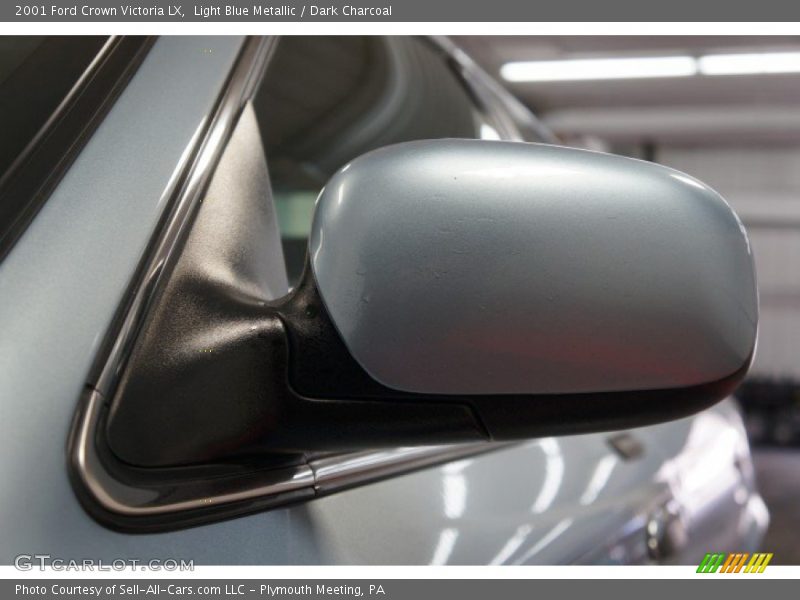Light Blue Metallic / Dark Charcoal 2001 Ford Crown Victoria LX