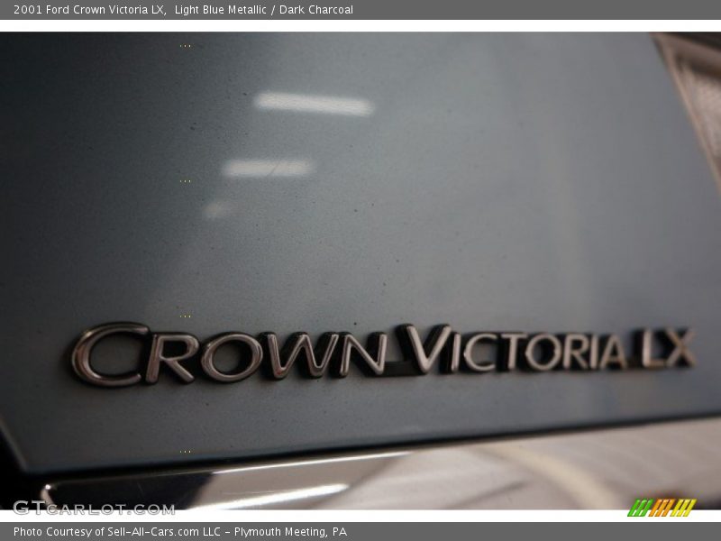 Light Blue Metallic / Dark Charcoal 2001 Ford Crown Victoria LX