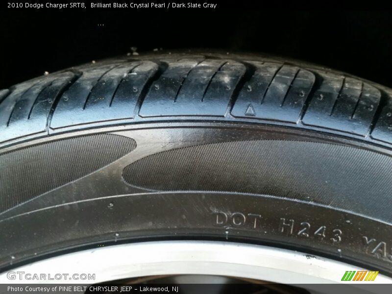 Brilliant Black Crystal Pearl / Dark Slate Gray 2010 Dodge Charger SRT8