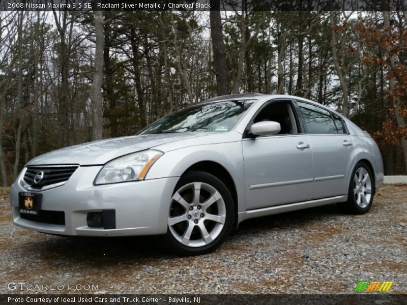 Radiant Silver Metallic / Charcoal Black 2008 Nissan Maxima 3.5 SE