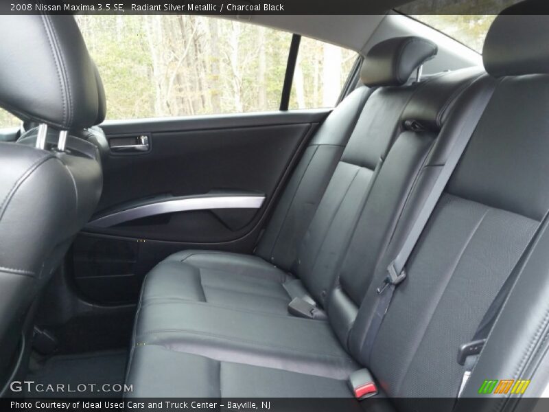 Radiant Silver Metallic / Charcoal Black 2008 Nissan Maxima 3.5 SE