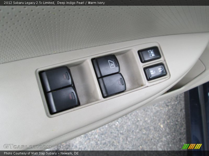 Deep Indigo Pearl / Warm Ivory 2012 Subaru Legacy 2.5i Limited