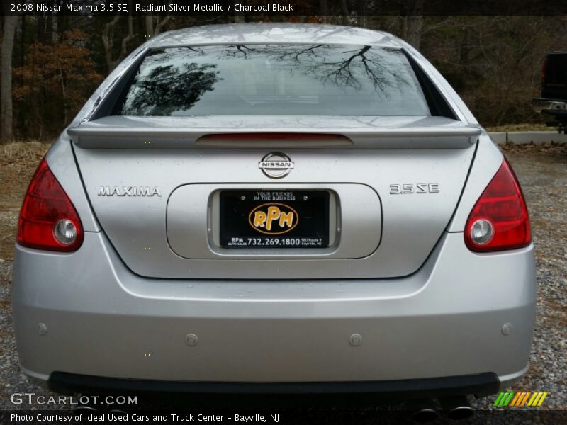 Radiant Silver Metallic / Charcoal Black 2008 Nissan Maxima 3.5 SE