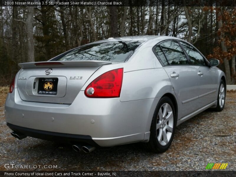 Radiant Silver Metallic / Charcoal Black 2008 Nissan Maxima 3.5 SE