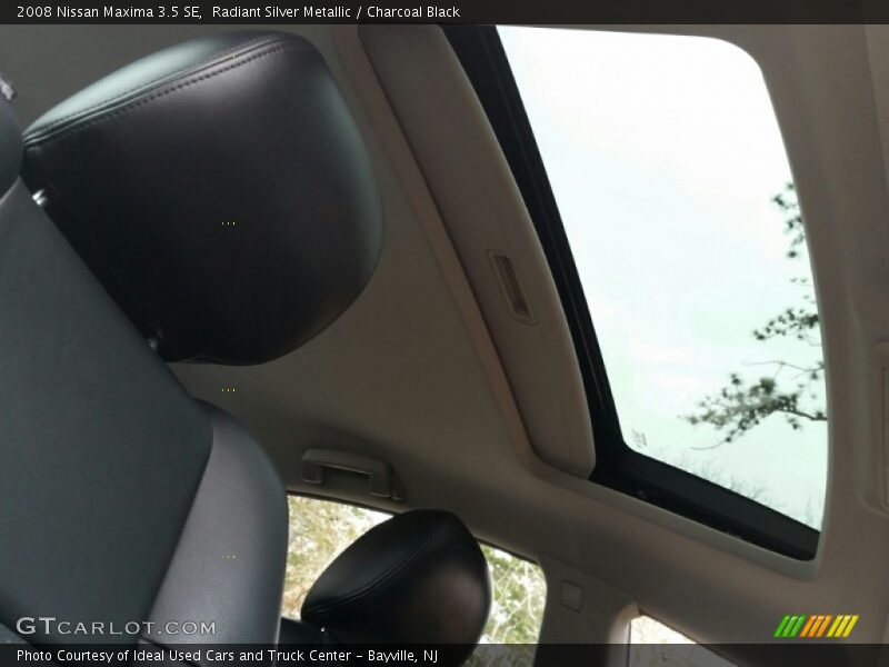 Radiant Silver Metallic / Charcoal Black 2008 Nissan Maxima 3.5 SE
