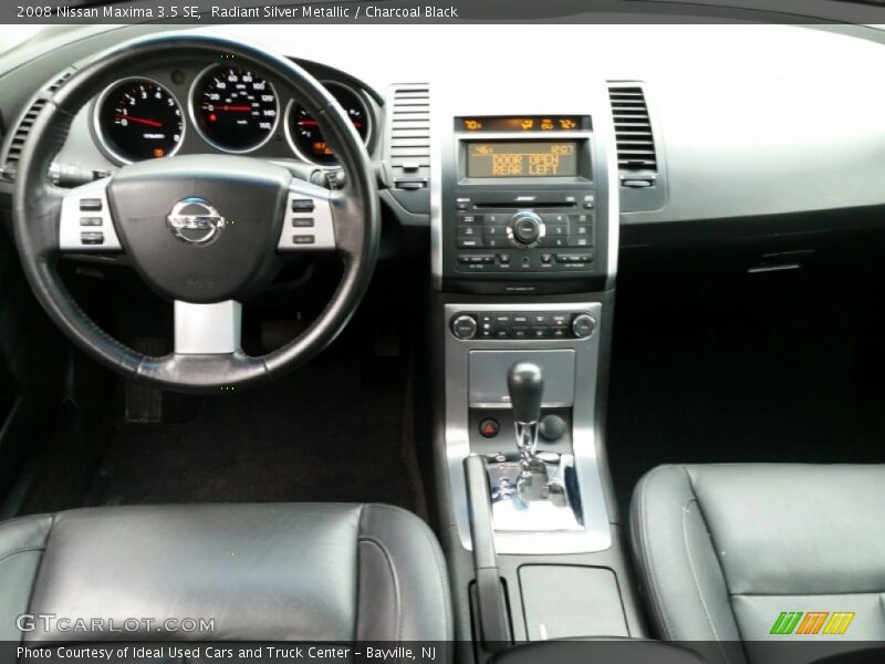 Radiant Silver Metallic / Charcoal Black 2008 Nissan Maxima 3.5 SE