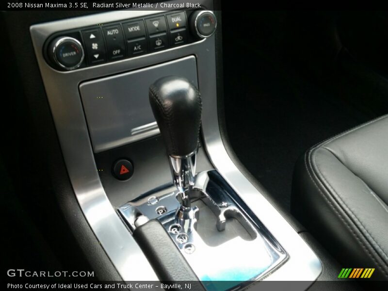 Radiant Silver Metallic / Charcoal Black 2008 Nissan Maxima 3.5 SE