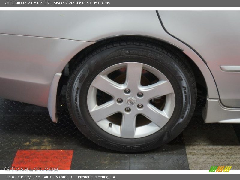 Sheer Silver Metallic / Frost Gray 2002 Nissan Altima 2.5 SL