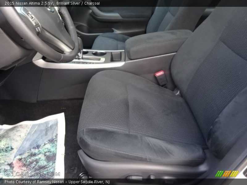 Brilliant Silver / Charcoal 2015 Nissan Altima 2.5 SV