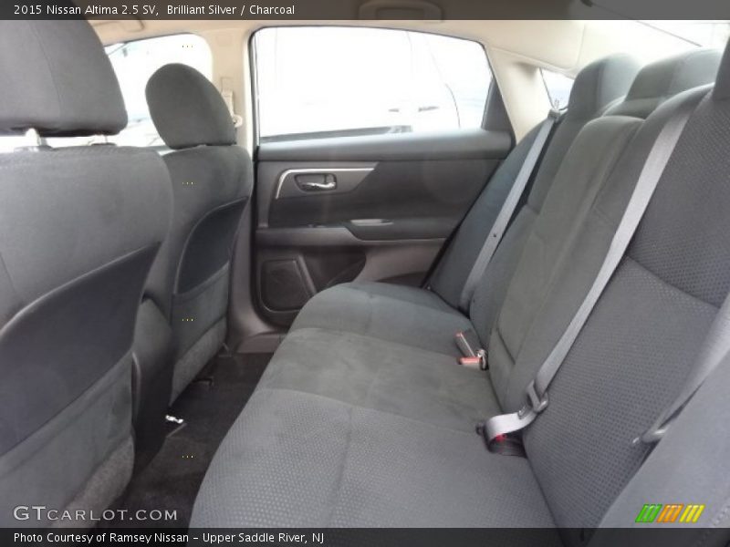 Brilliant Silver / Charcoal 2015 Nissan Altima 2.5 SV
