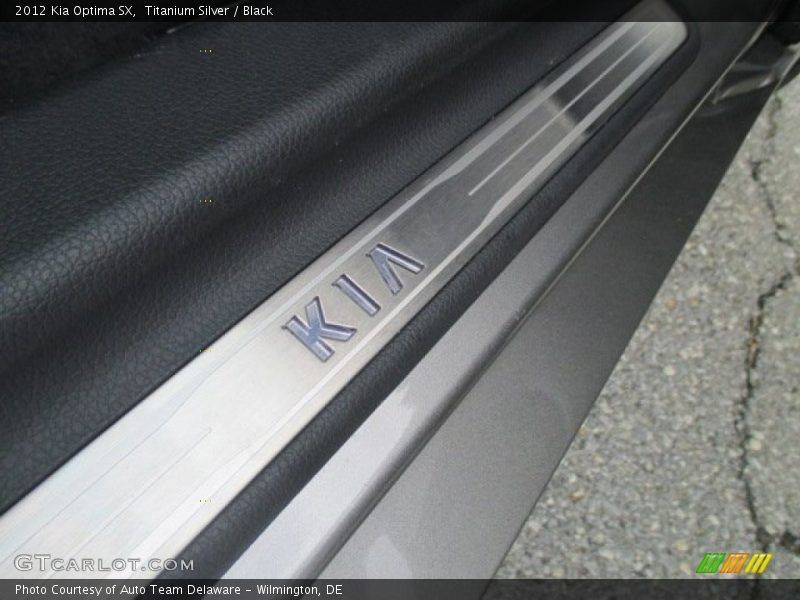 Titanium Silver / Black 2012 Kia Optima SX