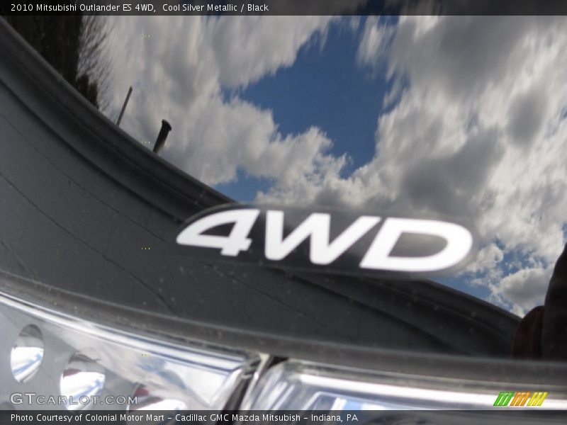 Cool Silver Metallic / Black 2010 Mitsubishi Outlander ES 4WD