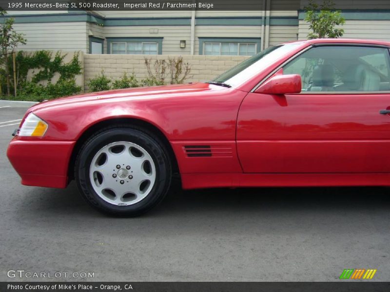 Imperial Red / Parchment Beige 1995 Mercedes-Benz SL 500 Roadster