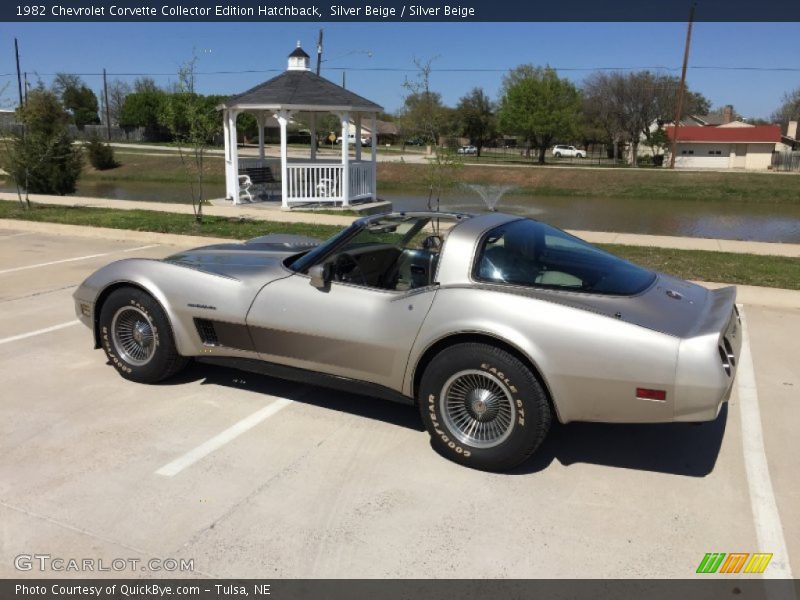 Silver Beige / Silver Beige 1982 Chevrolet Corvette Collector Edition Hatchback