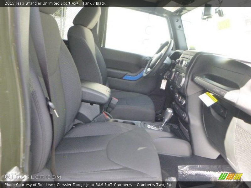 Tank / Black 2015 Jeep Wrangler Unlimited Sport 4x4