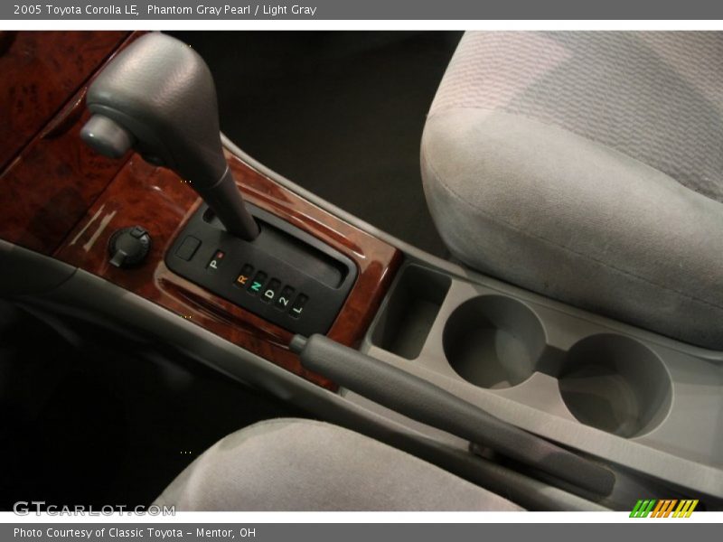 Phantom Gray Pearl / Light Gray 2005 Toyota Corolla LE